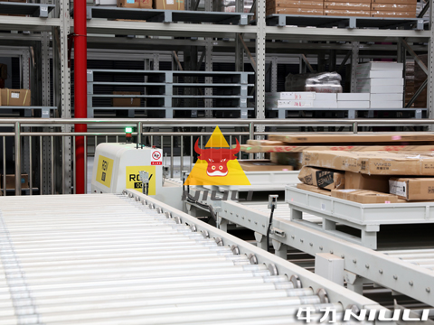 家具行業(yè)實現(xiàn)自動化生產(chǎn)與倉儲